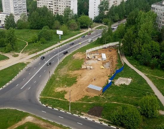 «Гурман» отстаивает право на землю в Нижнем Новгороде, где ради ТЦ уничтожил рощу