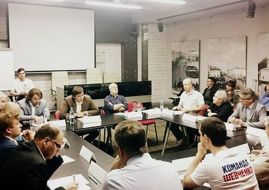 Круглый стол по проблемам местного самоуправления прошел в Нижнем Новгороде