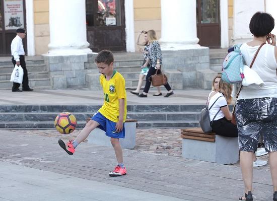 Футбольный клуб «Олимпиец»  был переименован, став «Нижним Новгородом»